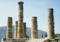 Säulen des Apollontempels